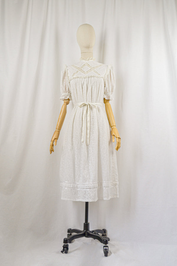 PORCELAIN - 1970s Vintage  René Derhy Embroidered Cotton Dress - Size S/M