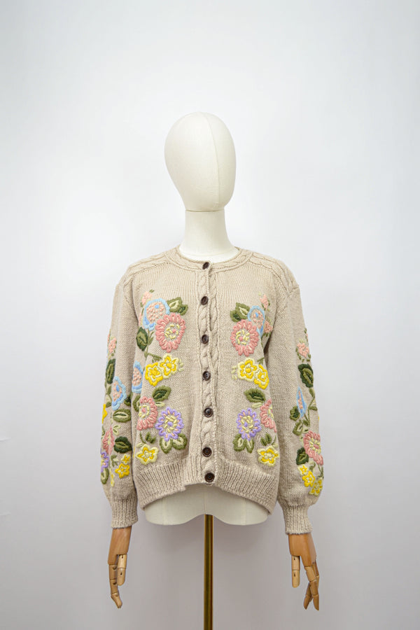 PRIMAVERA - 1980s Vintage Floral Embroidered Wool Cardigan - Size M/L