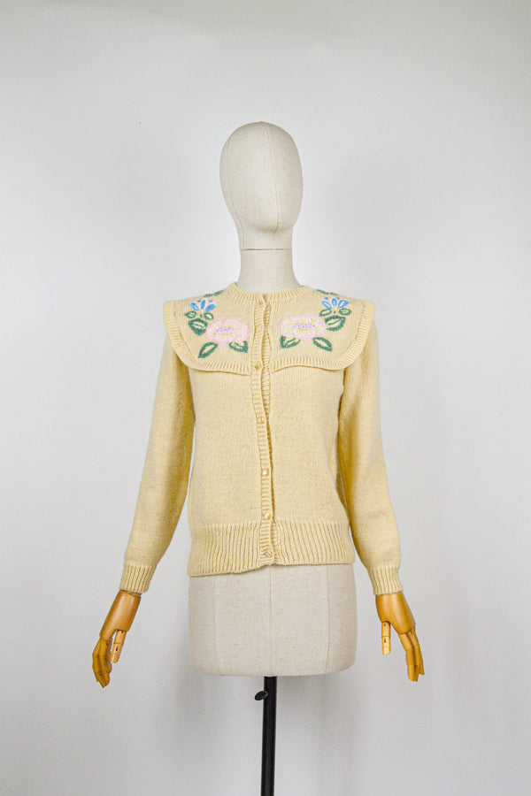 RANUNCULUS - 1980s Vintage Floral Embroidered Cardigan - Size S/M