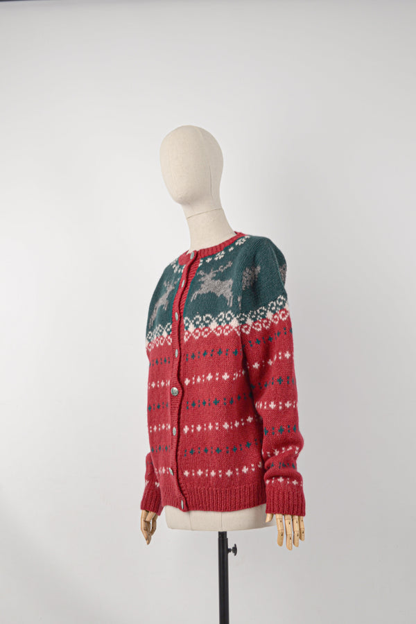 REINDEER - 1990s Vintage Eddie Bauer Reindeer Red and Green Cardigan - Size S