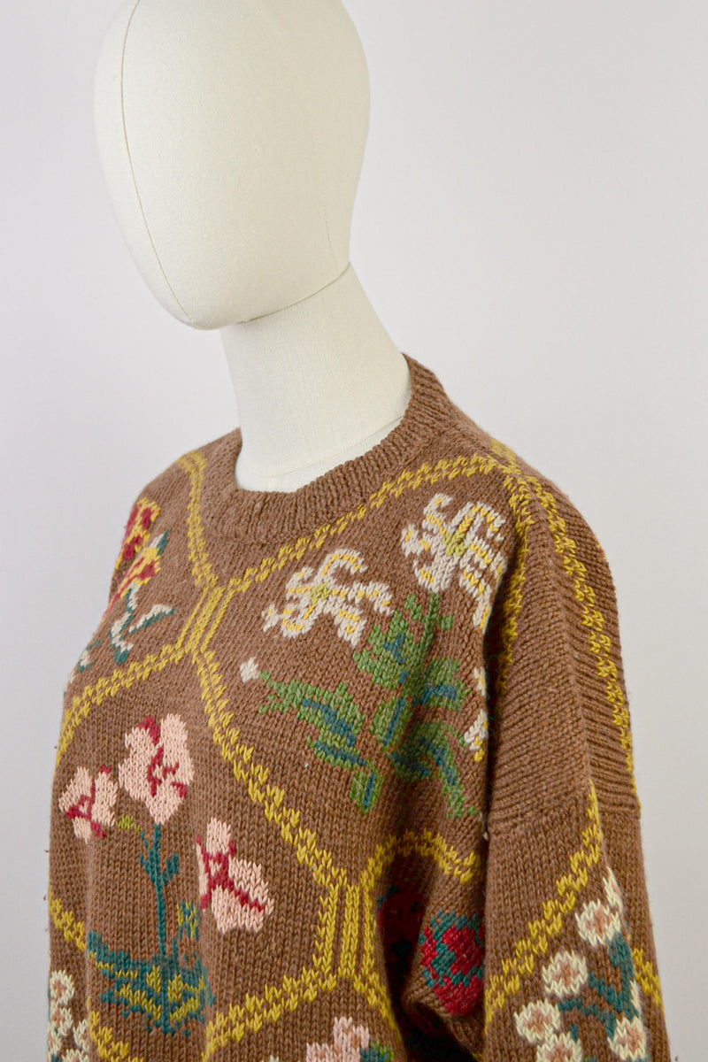 RUSTIC FLORAL - 1980s Vintage Wool Brown Autumn Floral Jumper - Size M/L