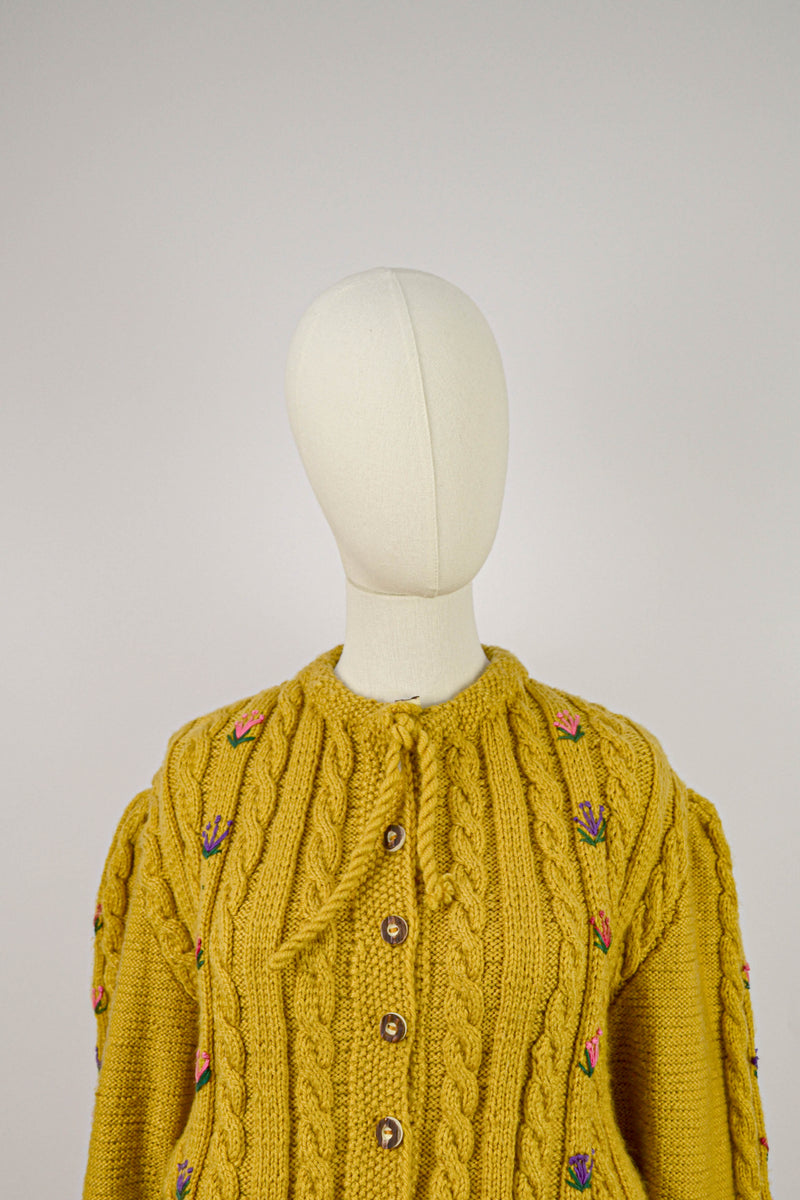 SAFFRON - -1980s Vintage Puffed Sleeves Austrian Cardigan - Size S/M