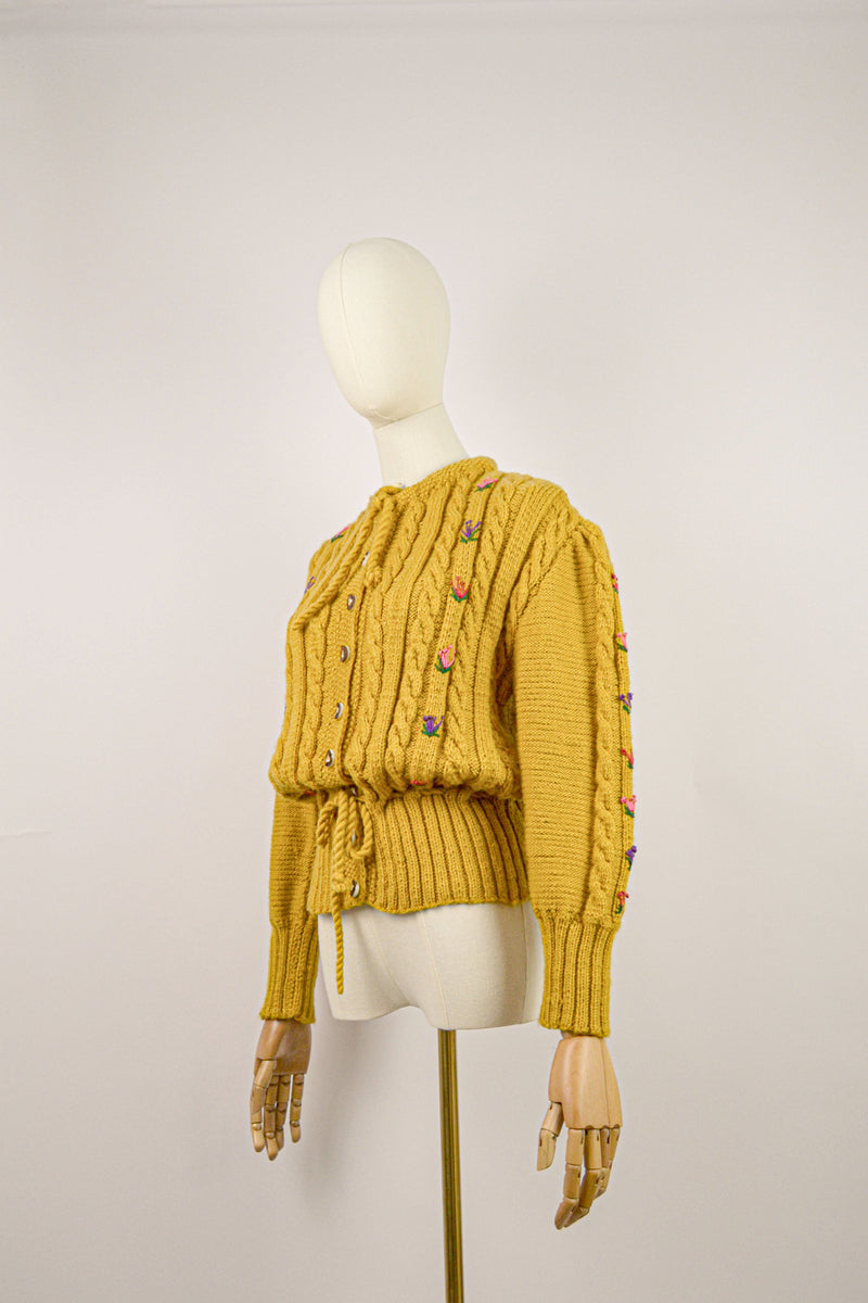 SAFFRON - -1980s Vintage Puffed Sleeves Austrian Cardigan - Size S/M