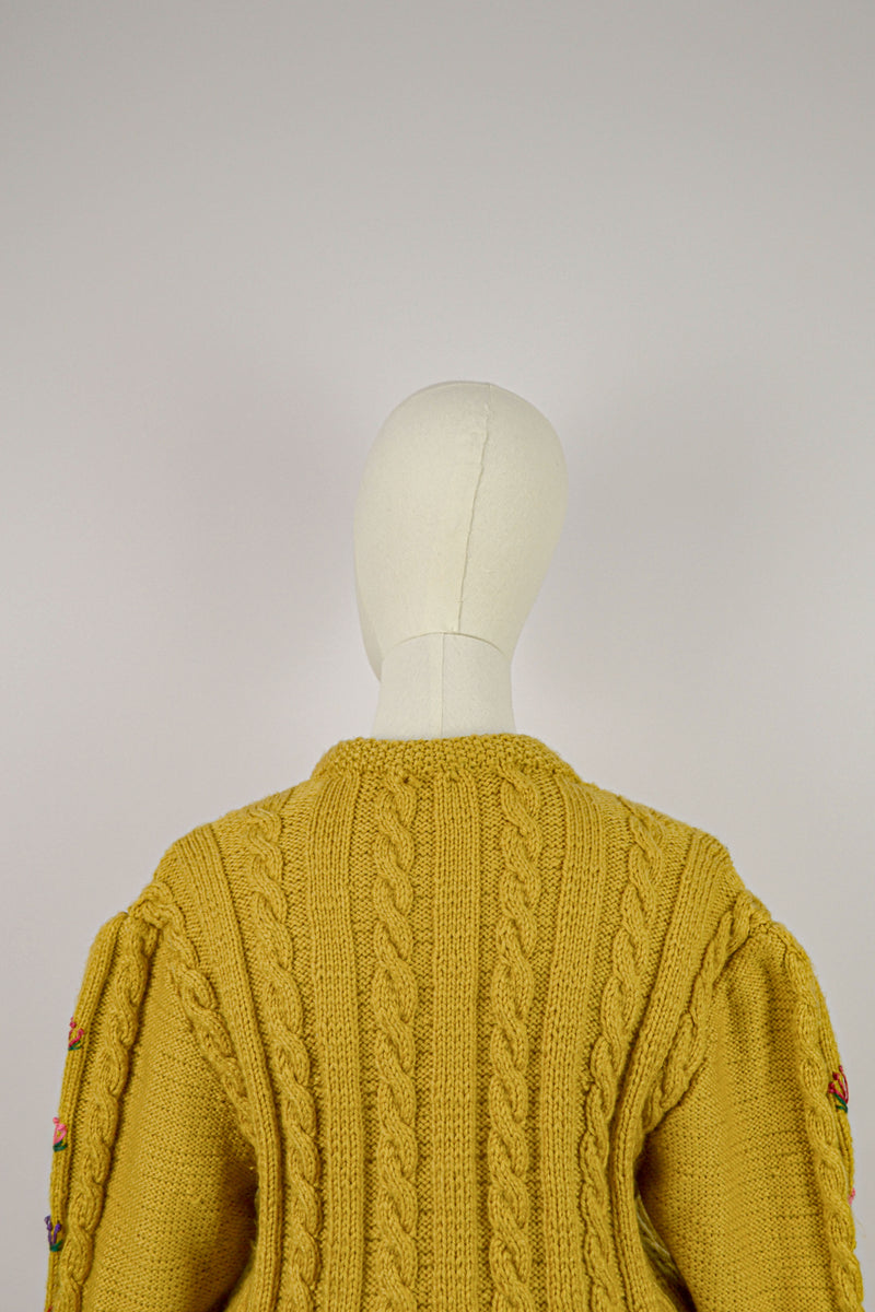 SAFFRON - -1980s Vintage Puffed Sleeves Austrian Cardigan - Size S/M