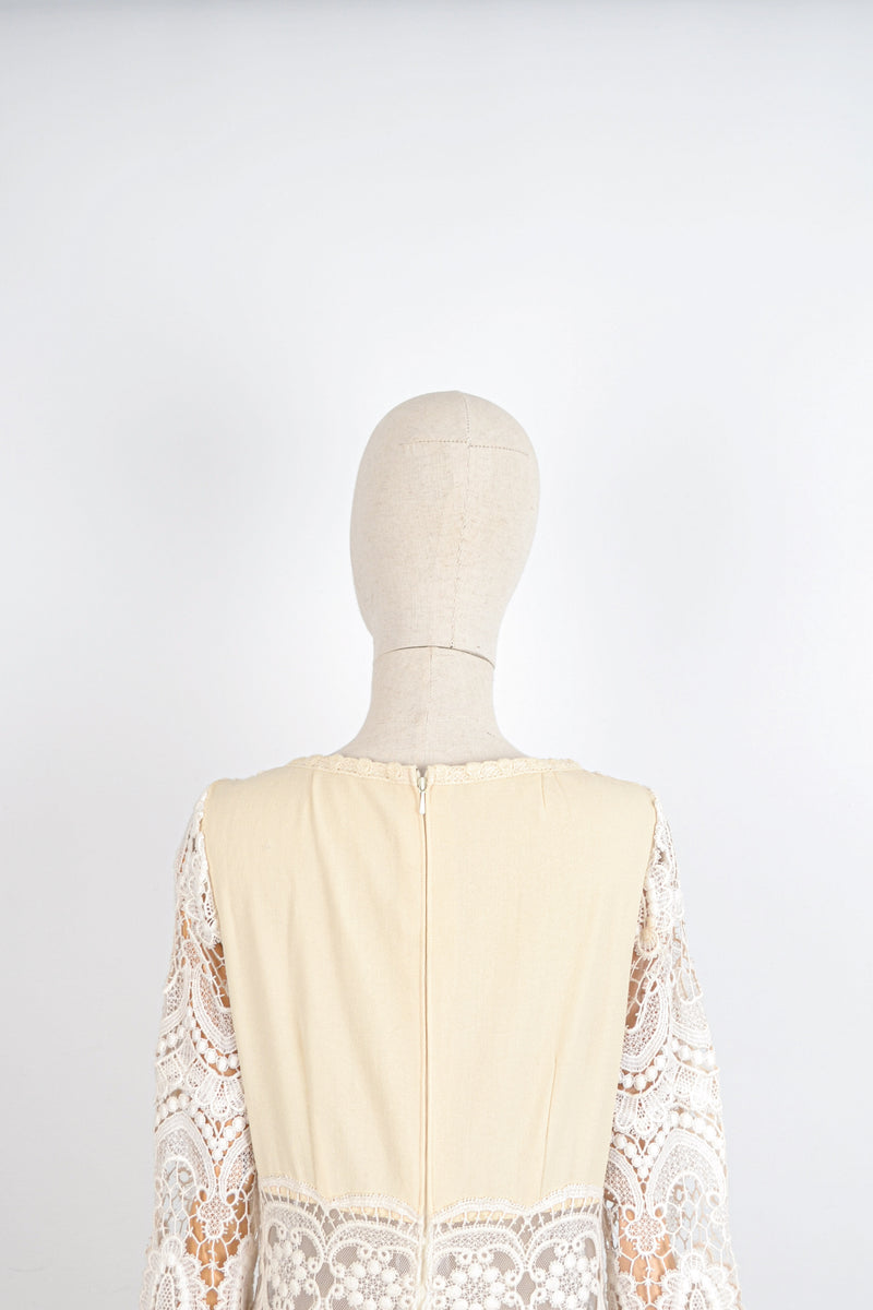 PEARL - 1970s Vintage Ivory Lace Prairie Dress - Size M/L