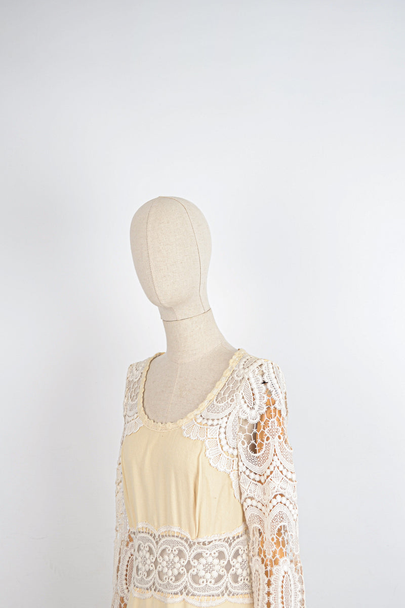 PEARL - 1970s Vintage Ivory Lace Prairie Dress - Size M/L