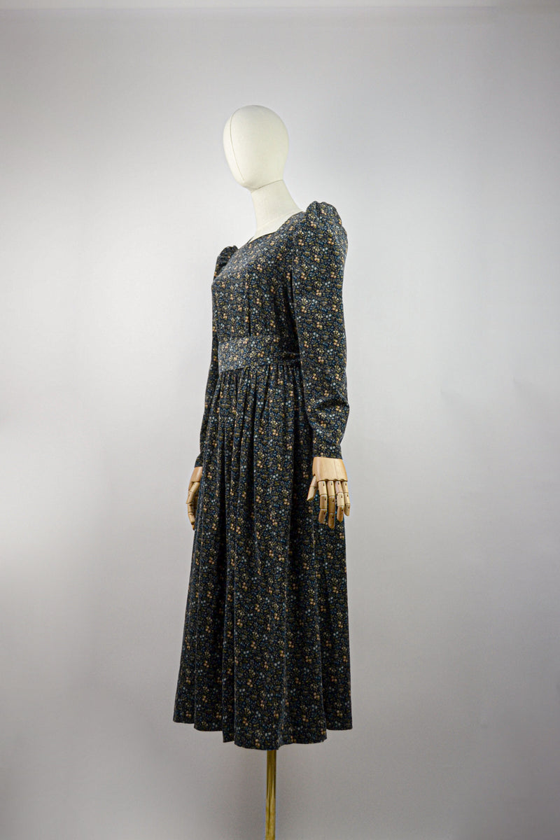 SYMPHONIE - 1980s Laura Ashley Ditsy Flower Corduroy Prairie Dress - Size S/M