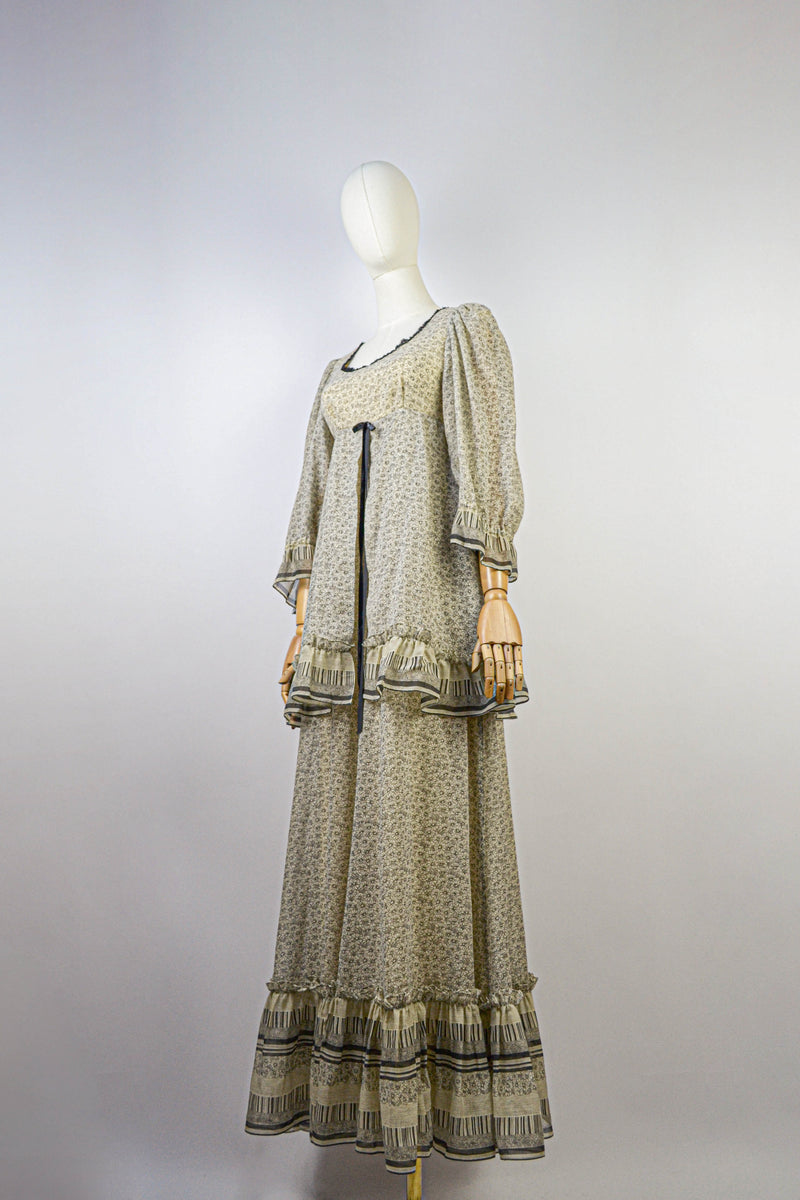 SYMPHONY - 1970s One of a Kind Kati ast Laura Phillips Empire Waist Maxi Dress - Size S