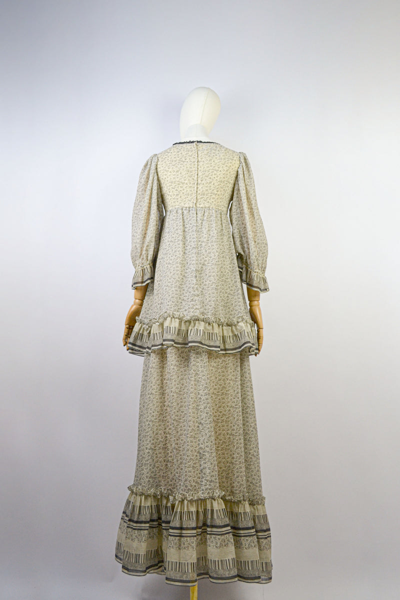 SYMPHONY - 1970s One of a Kind Kati ast Laura Phillips Empire Waist Maxi Dress - Size S