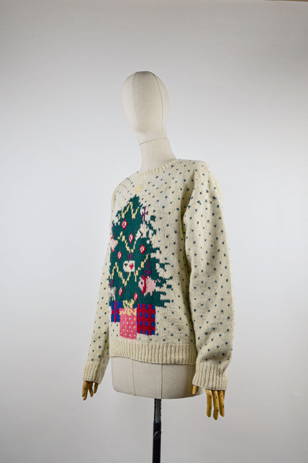 UNDER THE CHRISTMAS TREE - 1990s Vintage Eddie Bauer Wool Jumper - Size S/M