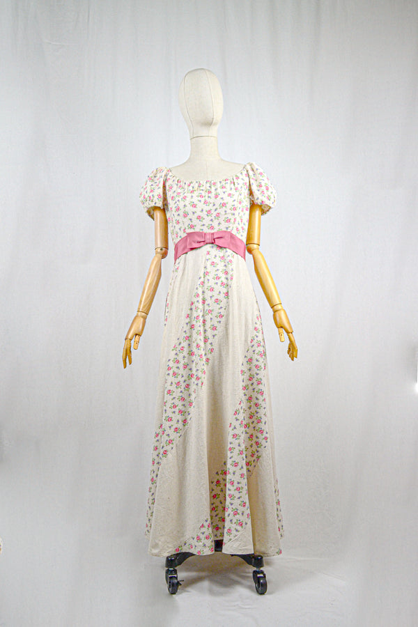 WALLFLOWERS - 1970s Vintage Floral Prairie Dress - Size S/M