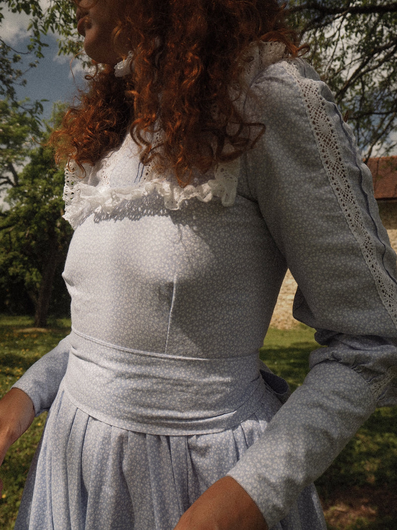 GENTIAN - 1970s Vintage Laura Ashley Prairie Dress - Size S/M