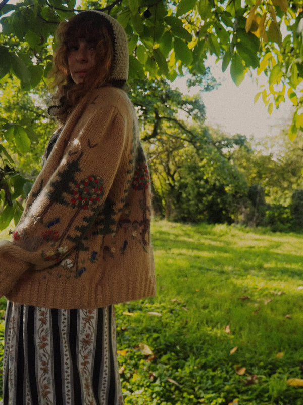 IN THE WOOD - 1980s Vintage and Rare Goschler Soft Ochre Austrian Cardigan - Size S/M