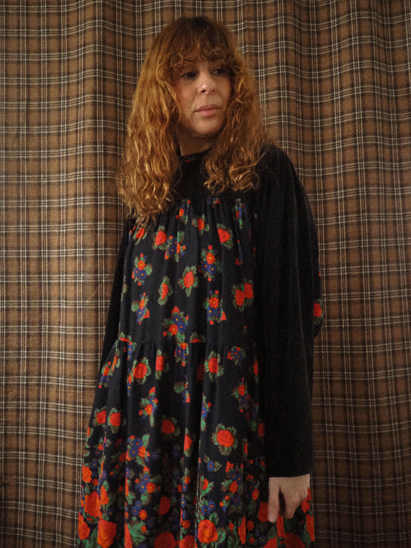 FLORAL WREATH - 1980s Vintage Anastasia Paris Prairie Dress - Size S/M