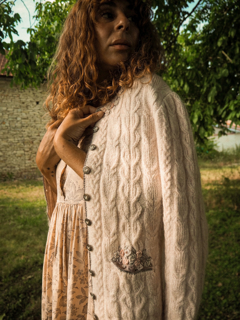 FREESIA - 1990s Vintage Wolkenstricker Embroidered Cardigan - Size S/M