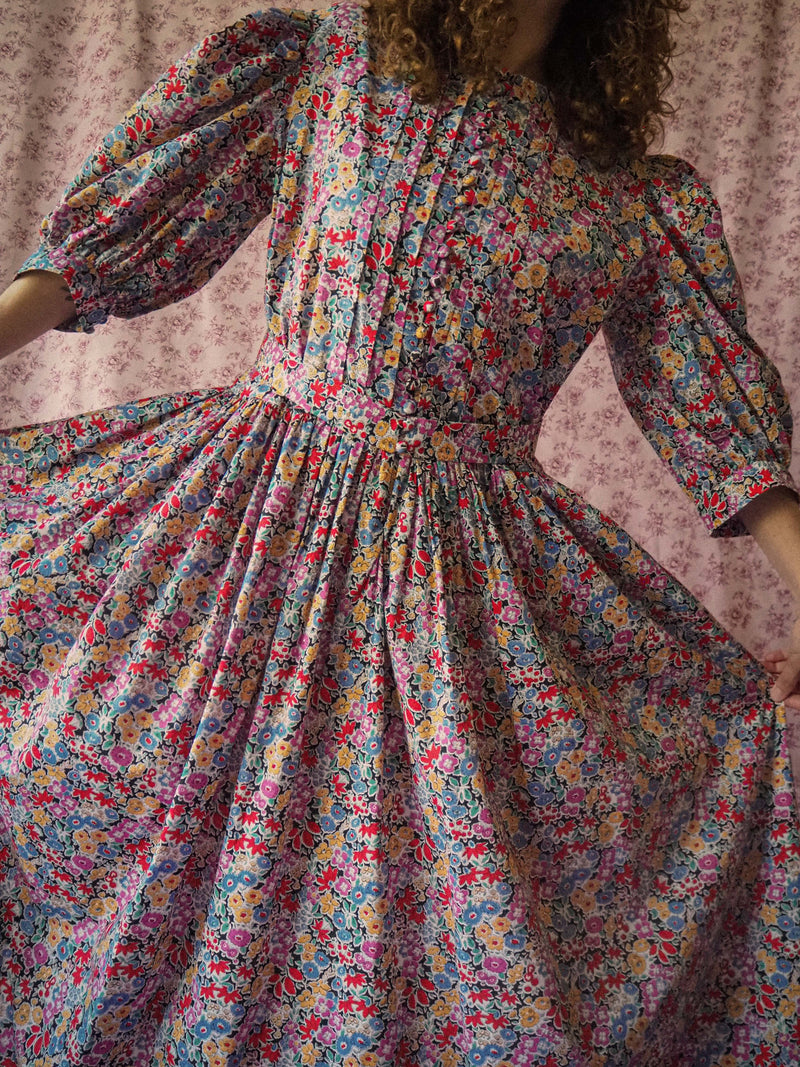 ANNA - 1980s Rare Anna Roose Liberty Print Dress - Size S/M