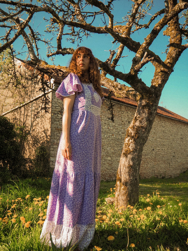 CLEMATIS - 1970s Vintage  Floral Prairie Dress - Size S/M