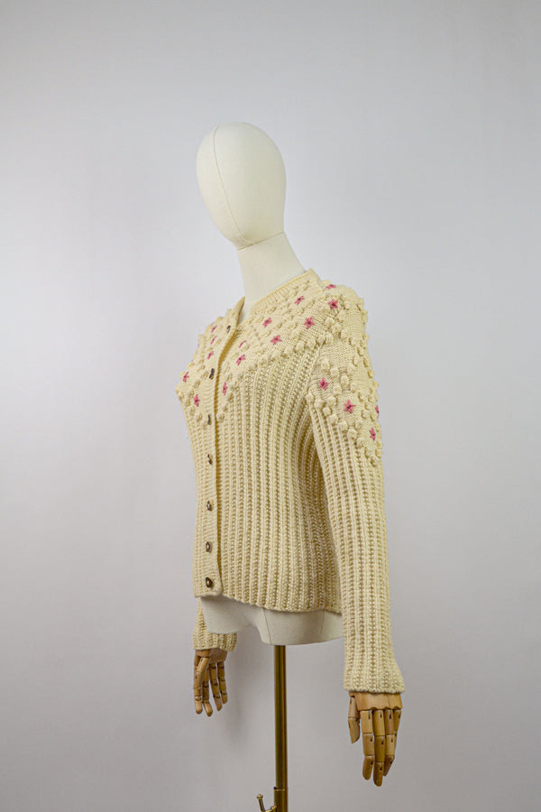 DAYDREAMER - 1980s Vintage Cream Popcorn Knit Austrian Cardigan - Size S/M