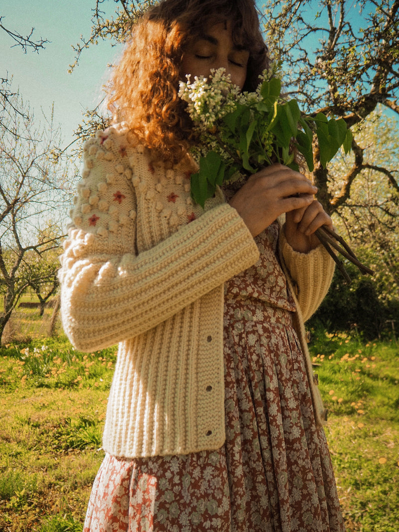 DAYDREAMER - 1980s Vintage Cream Popcorn Knit Austrian Cardigan - Size S/M