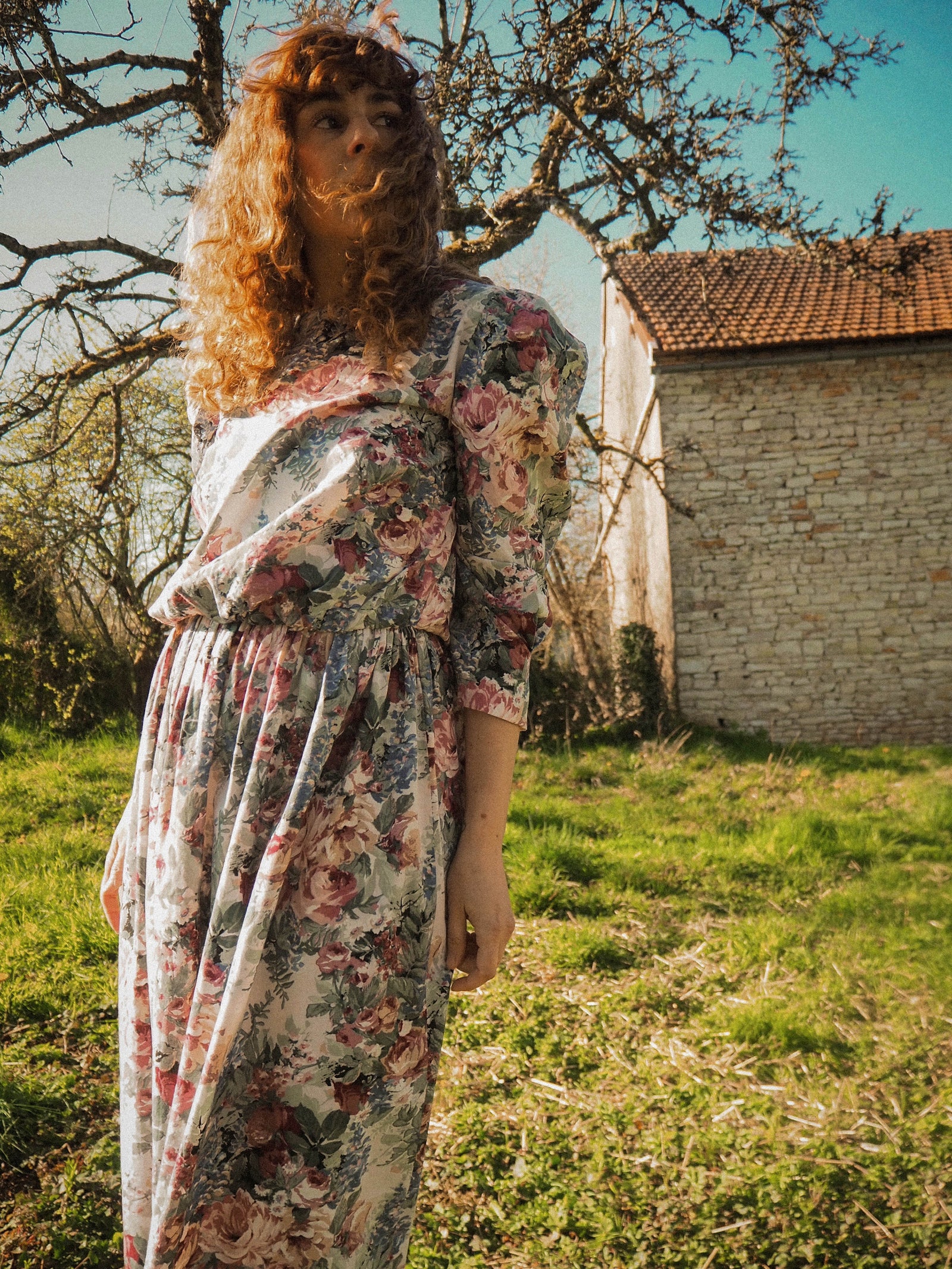 ENGLISH GARDEN - 1980s Vintage Floral Tapestry Dress - Size M/L