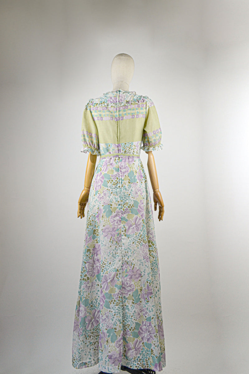 FLOWER LOVE - 1970s Vintage Robilyse Prairie Dress - Size M/L