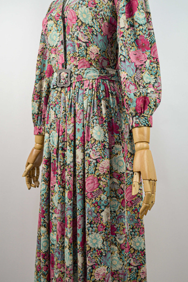 FOREVER MINE - 1970s Vintage Vivien Smith Floral Dress - Size M/L
