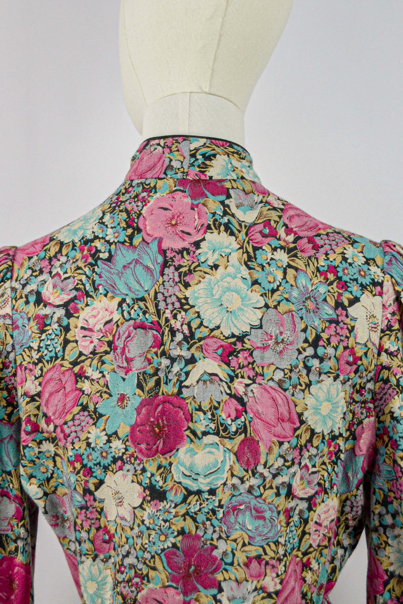 FOREVER MINE - 1970s Vintage Vivien Smith Floral Dress - Size M/L