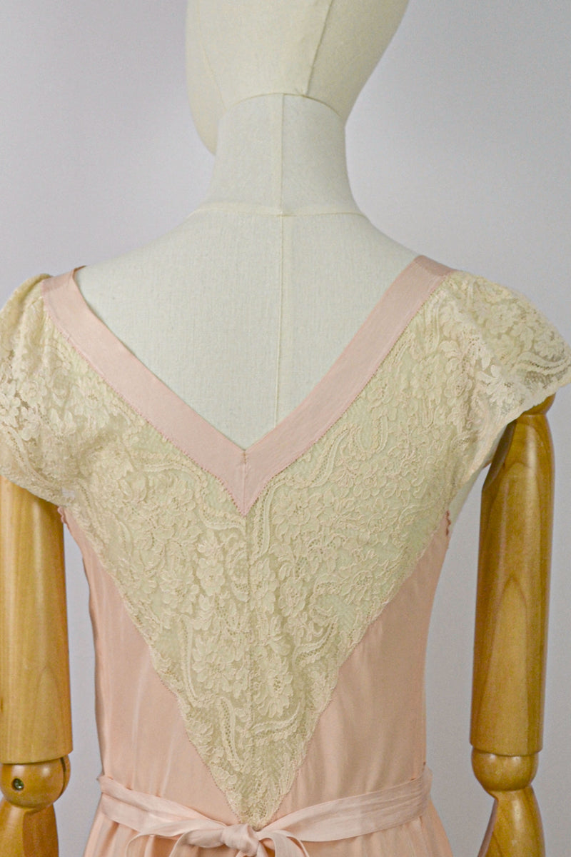 LUSH - 1930s Vintage Silk Blush Pink Nightgown - Size S/M