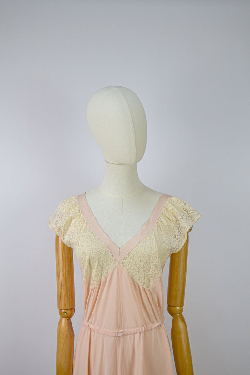 LUSH - 1930s Vintage Silk Blush Pink Nightgown - Size S/M