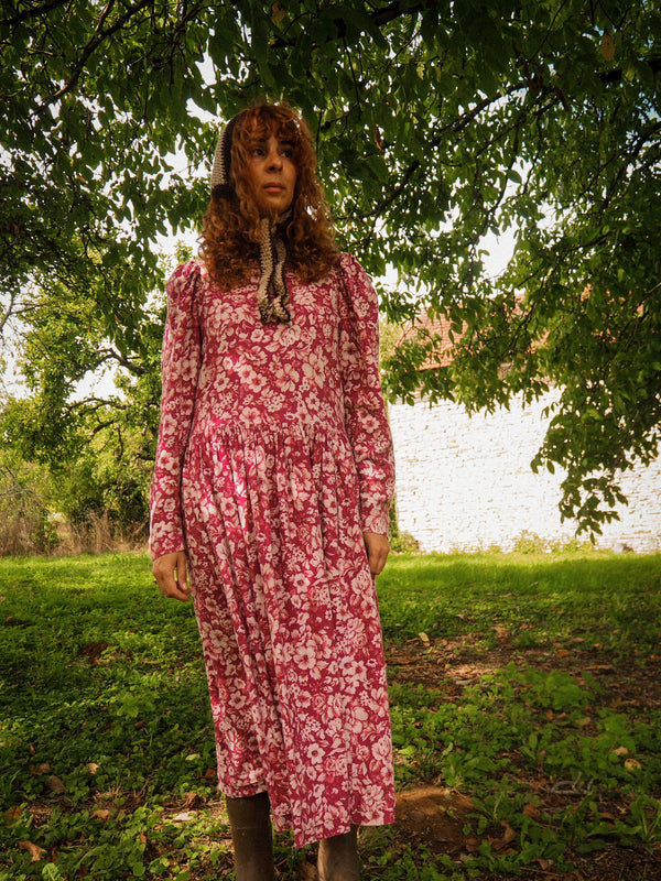 ROSE VIOLET - 1980s Vintage Laura Ashley Floral Prairie Dress - Size M/L