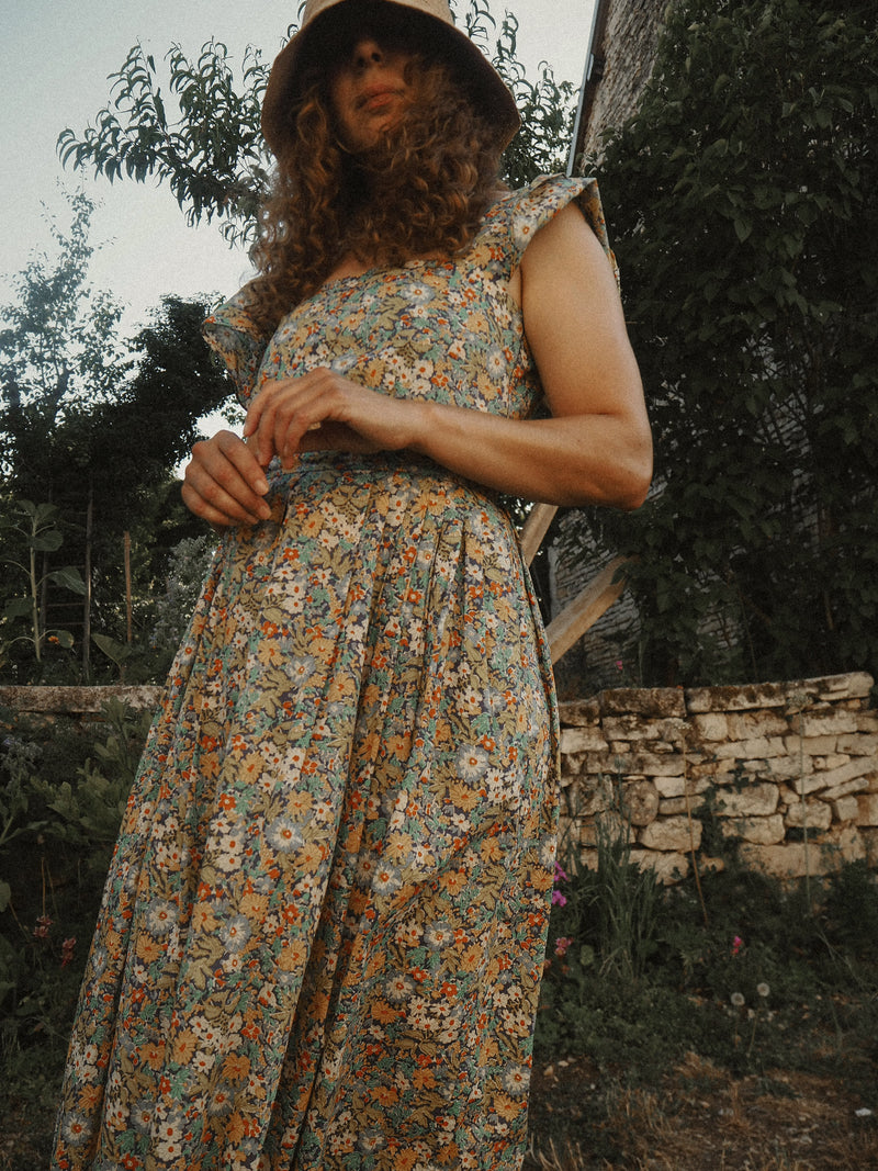 WILDFLOWER WALTZ - 1970s Vintage Liberty Ditsy Flower Print Dress