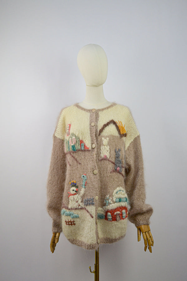 WINTER SUNSET - 1980s  Vintage Hand-knitted Winter Scenery Mohair Cardigan- Size M/L