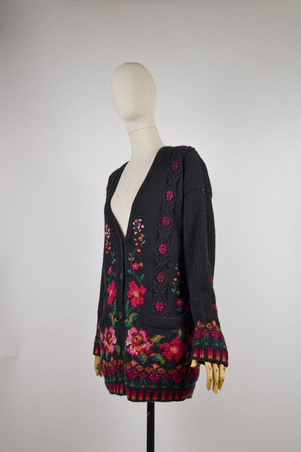 YULETIDE CAMELLIA - 1990s Vintage Laura Ashley Wool Cardigan - Size S/M