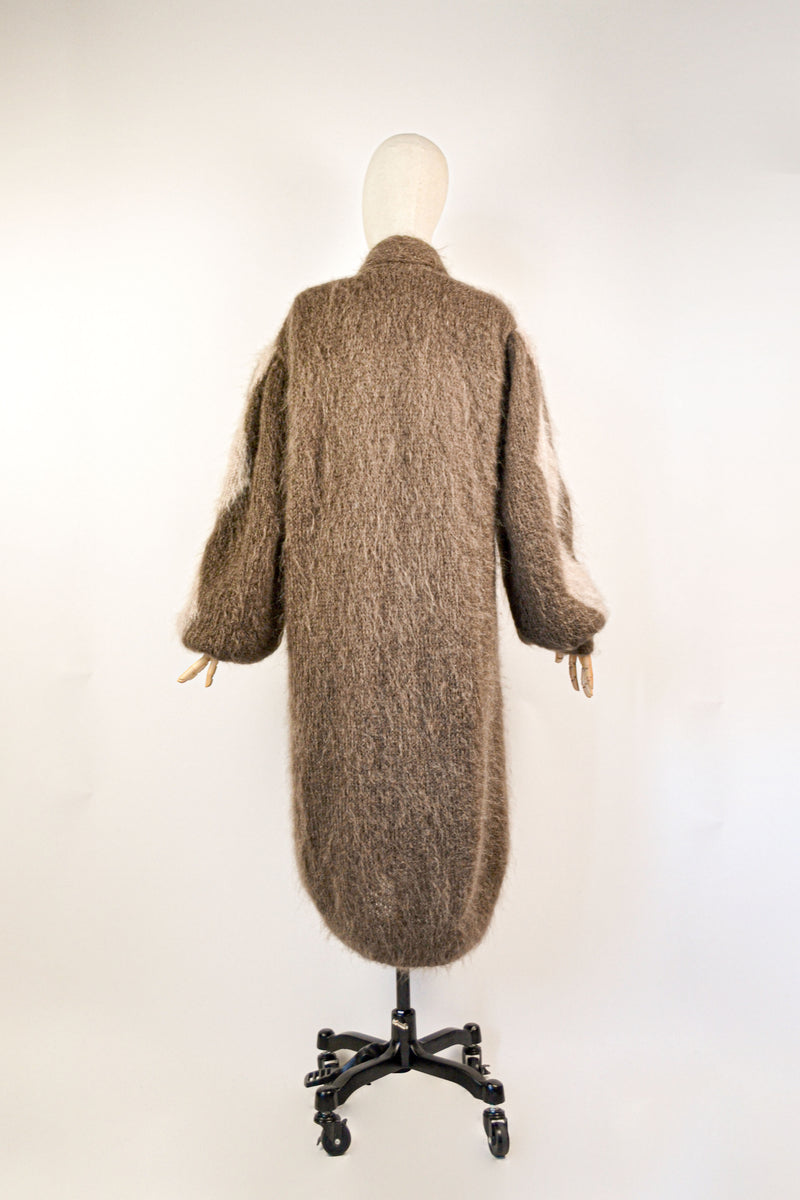 A WINTER LOVE - 1980s Vintage Brown Mohair Coatigan - Size M/L