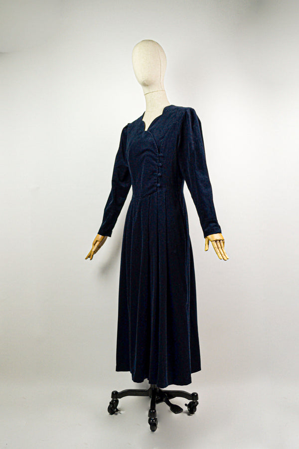 LADY CORDUROY - 1980s Vintage Navy Corduroy Laura Ashley Prairie Dress - Size S/M