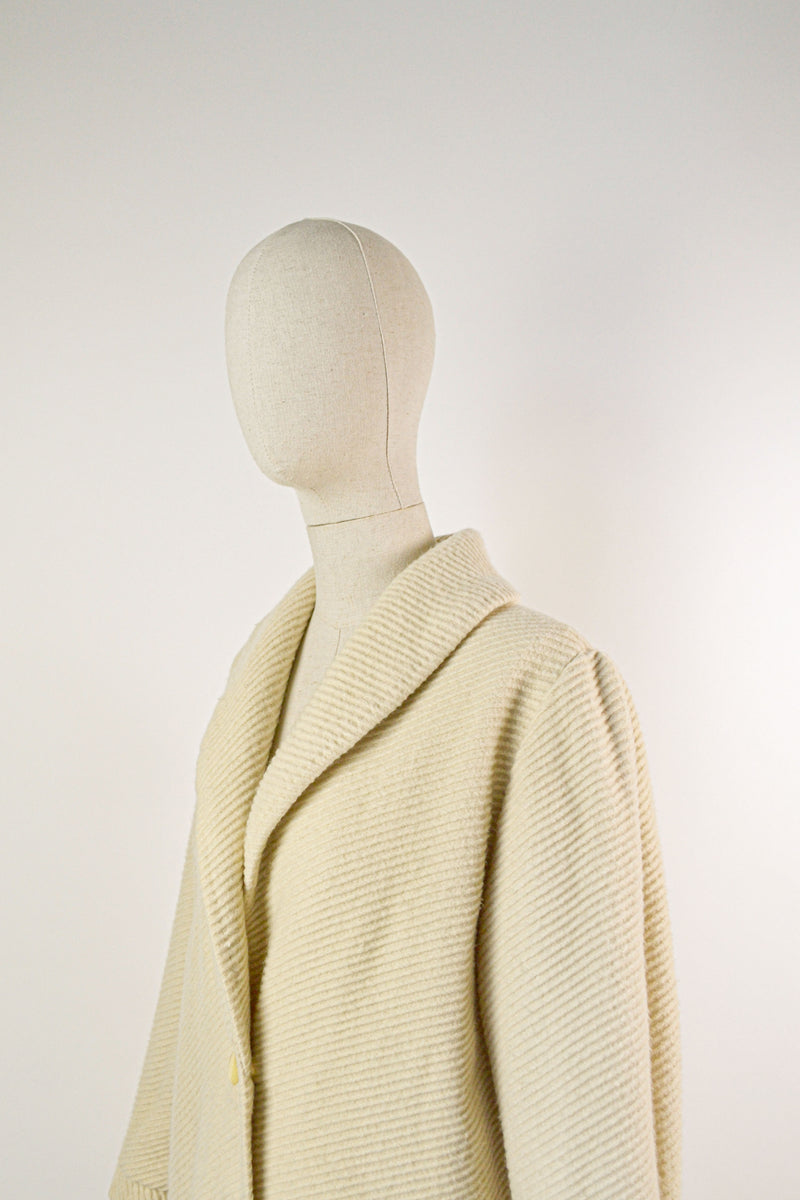 ON A FOGGY MORNING - 1980s Vintage Cream Wool Coat - Size M