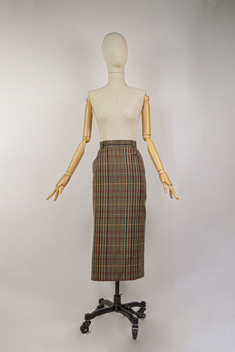 TARTAN - 1980s Vintage Plaid Pencil Skirt - Size M