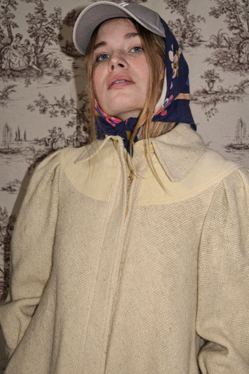 IN THE CLOUD - 1970s Vintage Cacharel Cream Wool and Corduroy Coat - Size S/M