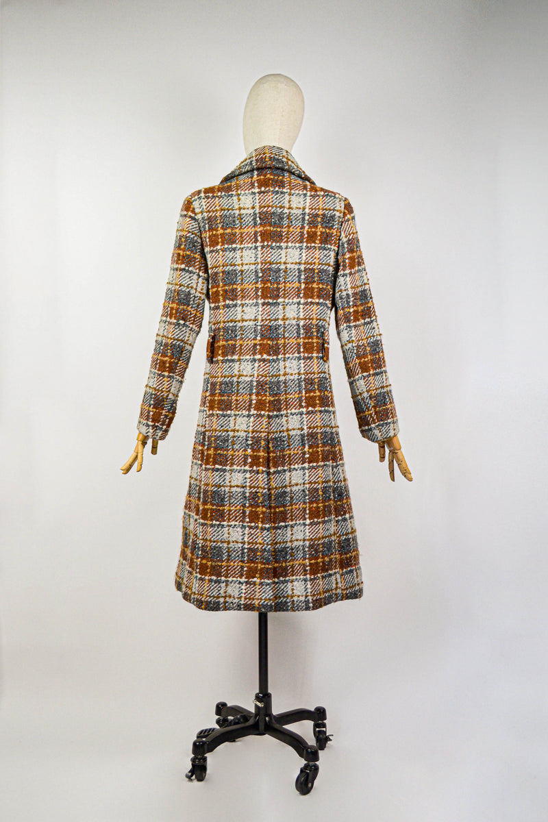 WITH A HOT COCOA - 1970s Vintage Weill Paris Fall Winter Coat Size XS/S